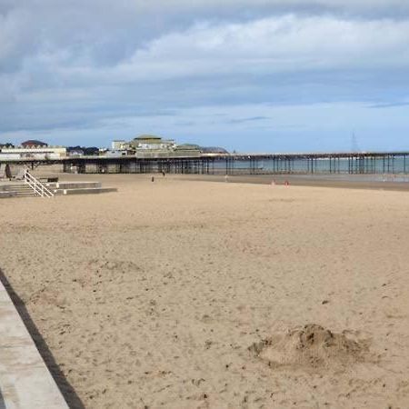 Вілла Bwthyn Y Wennol Llanddulas Екстер'єр фото